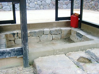 松江城の井戸跡
